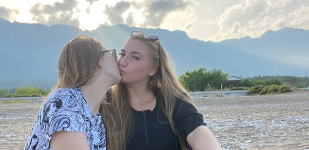 Model - LilyDolly69 mistress