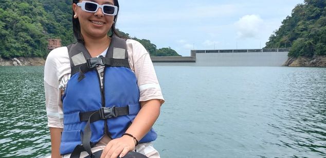 Model - Iris Moira feet