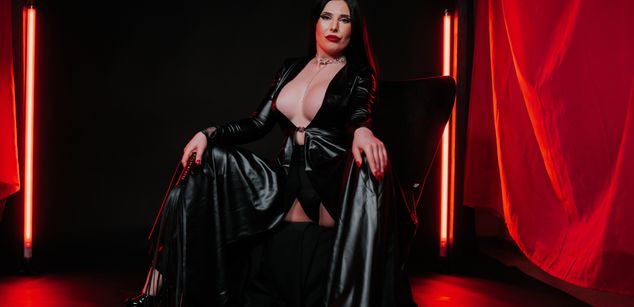 Model - IngridStorm pantyhose