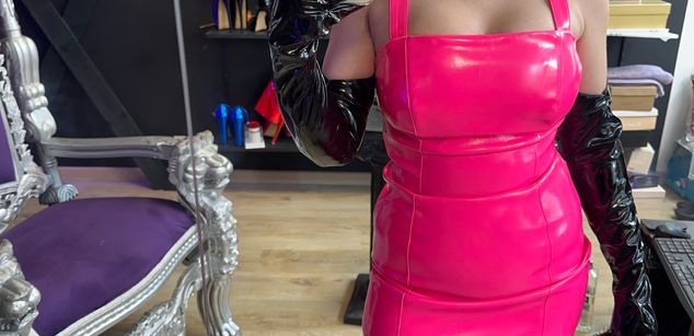 Model - IngridStorm pantyhose