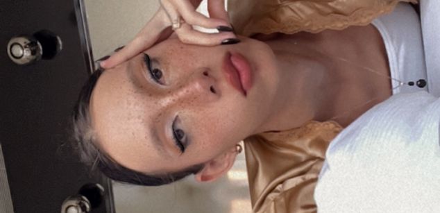 Model - Doja Alice Soto Mejia dominant