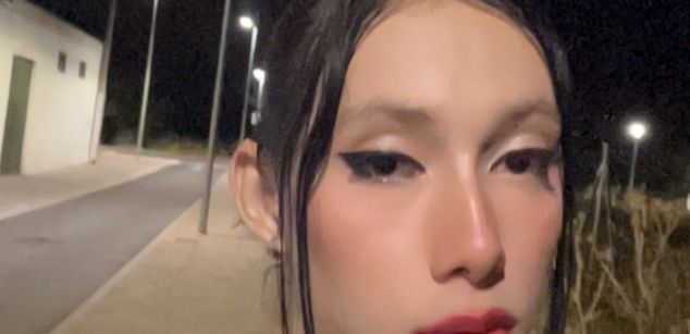 Model - Doja Alice Soto Mejia dominant