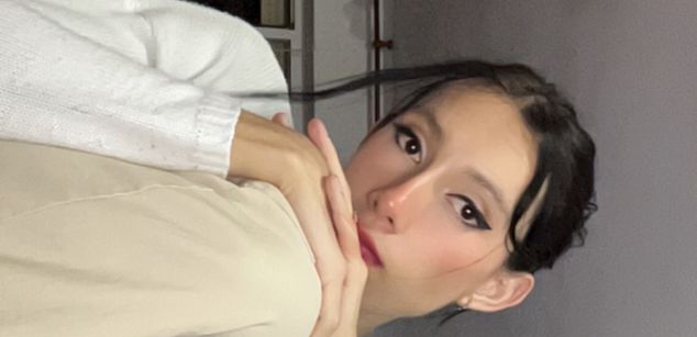 Model - Doja Alice Soto Mejia dominant