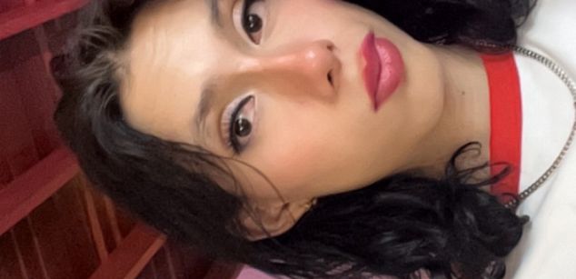 Model - Doja Alice Soto Mejia dominant