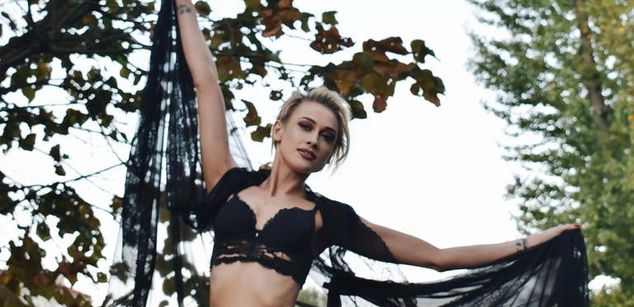 Model - Frances York mistress