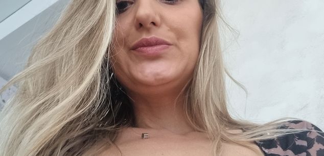 Model - MayaTrainor joi