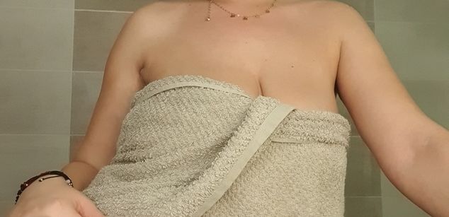 Model - MayaTrainor joi