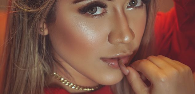 Model - Laura Duque pussy