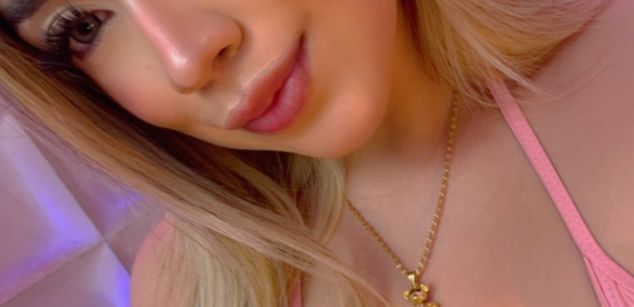 Model - Laura Duque pussy