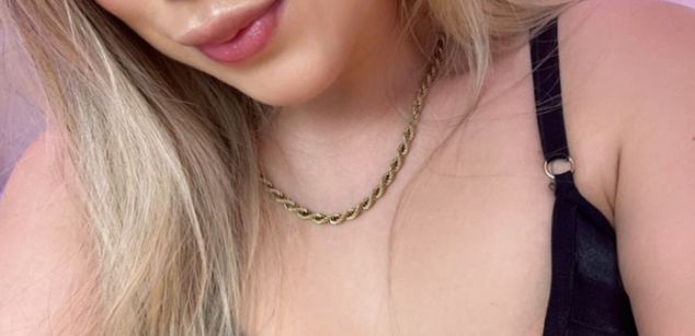 Model - Laura Duque pussy