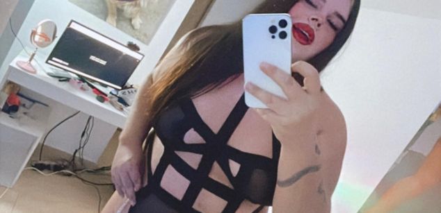 Model - Swtt_Kim feet