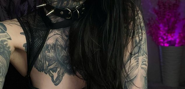 Model - InkedDream piercing