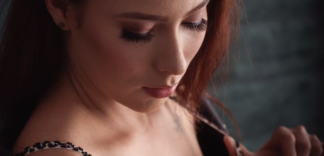 Model - HalliParker squirt