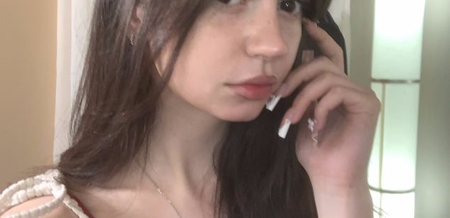 Model - Letta NONUDE