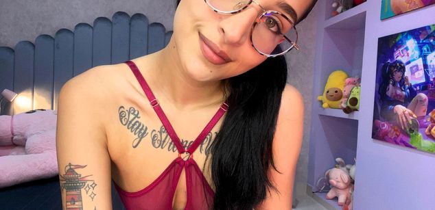 Model - Juana Green squirt