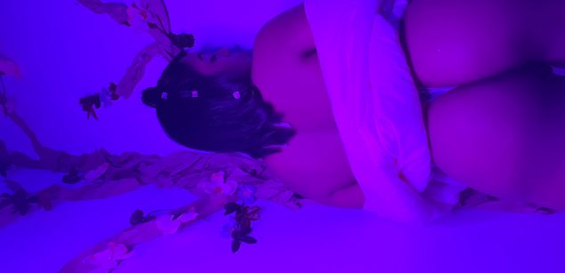 Model - Natasha Rey squirt