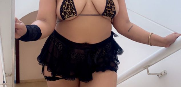 Model - Natasha Rey squirt