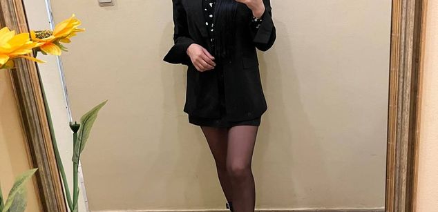 Model - Just_Mira femdom