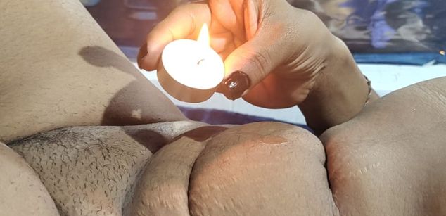 Model - kristalLawren01 Ebony