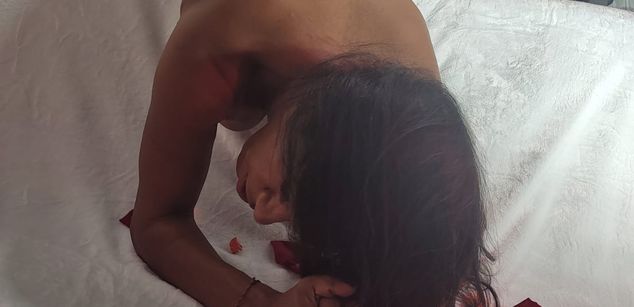 Model - kristalLawren01 Ebony