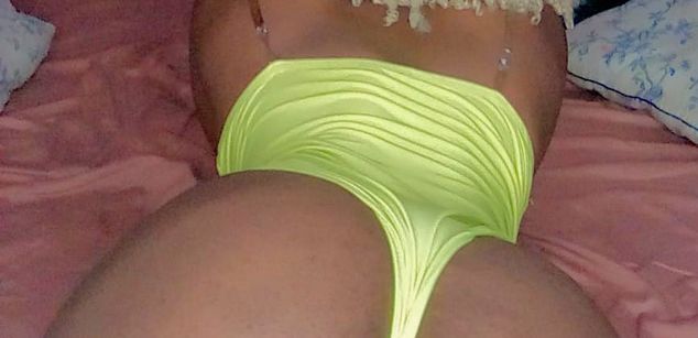 Model - GOLD KINKIY humiliation