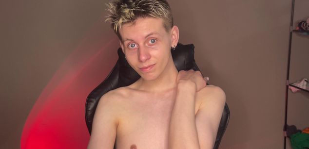 Model - vladdymeow doggy