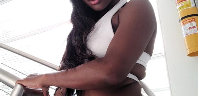 Model - Melanie Williams bigass