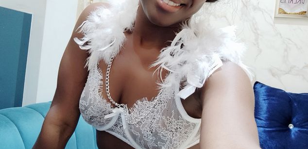 Model - Melanie Williams bigass