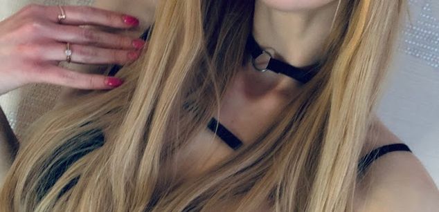 Model - Dreamy Alice feet