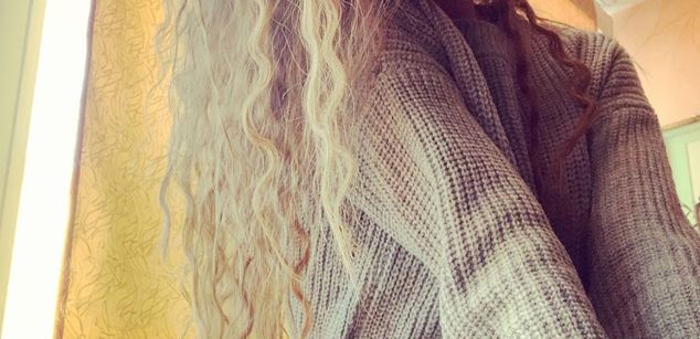 Model - Dreamy Alice feet