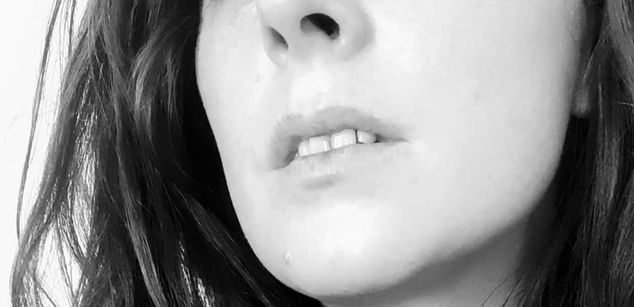 Model - CheatingBustyRedhead British