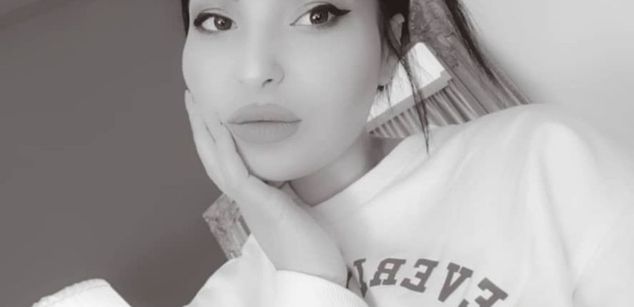 Model - taahira squirt