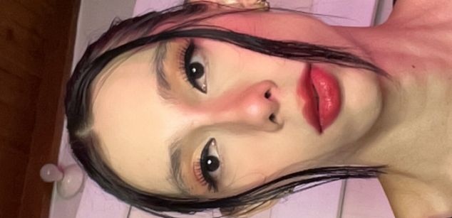 Model - Doja Alice Soto Mejia dominant