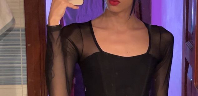 Model - Doja Alice Soto Mejia dominant