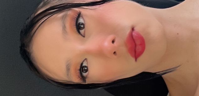 Model - Doja Alice Soto Mejia dominant