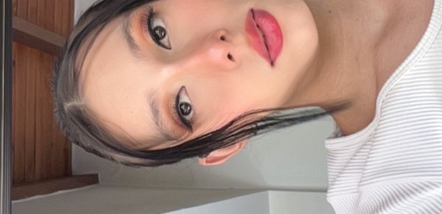 Model - Doja Alice Soto Mejia dominant