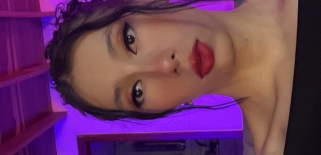 Model - Doja Alice Soto Mejia dominant