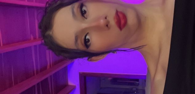 Model - Doja Alice Soto Mejia dominant