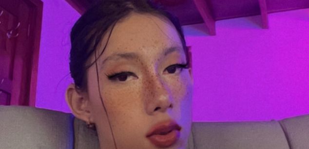 Model - Doja Alice Soto Mejia dominant