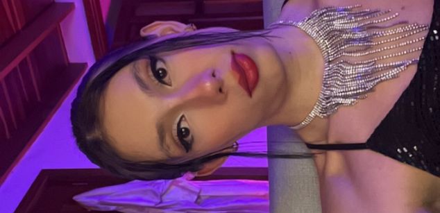 Model - Doja Alice Soto Mejia dominant