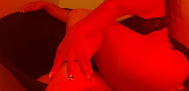 Model - Venus Scott femdom