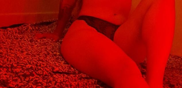 Model - Venus Scott femdom