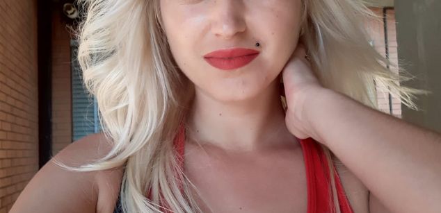 Model - ElizabethRaegan lovense