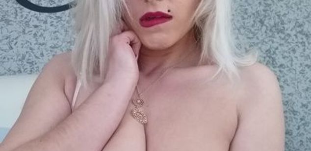 Model - ElizabethRaegan lovense