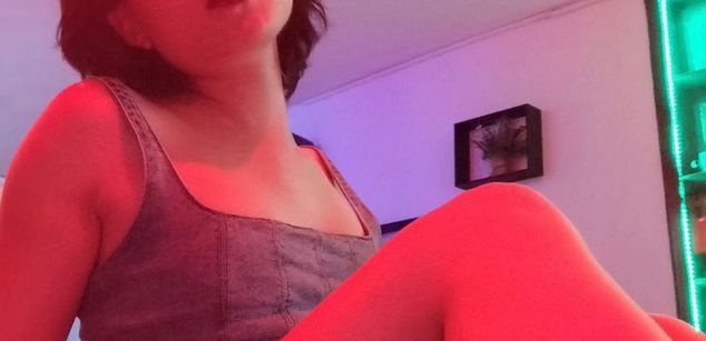 Model - Elizabeth Taylor cum