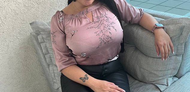 Model - dreabusty hairy