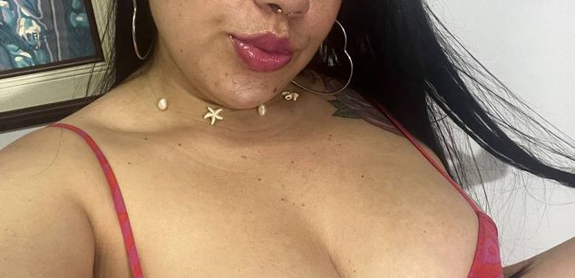 Model - dreabusty hairy