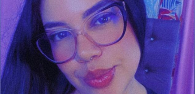 Model - dreabusty hairy