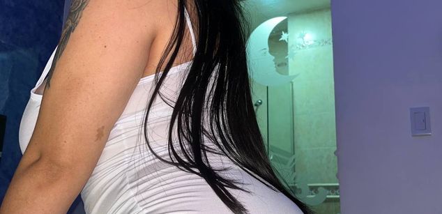 Model - dreabusty hairy