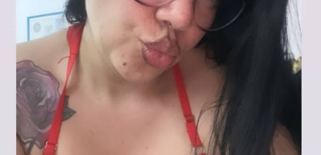 Model - dreabusty hairy